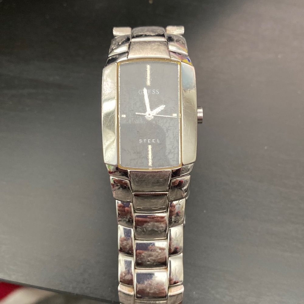 Guess Watch